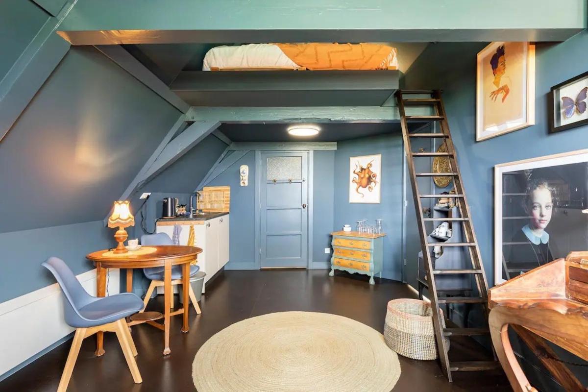 Boutique Hotel Jongwijs Westzaan Esterno foto