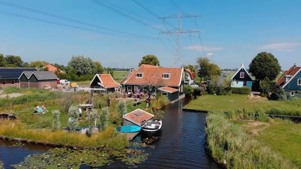 Boutique Hotel Jongwijs Westzaan Esterno foto