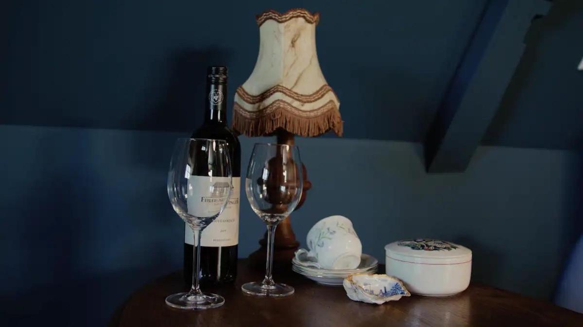 Boutique Hotel Jongwijs Westzaan Esterno foto