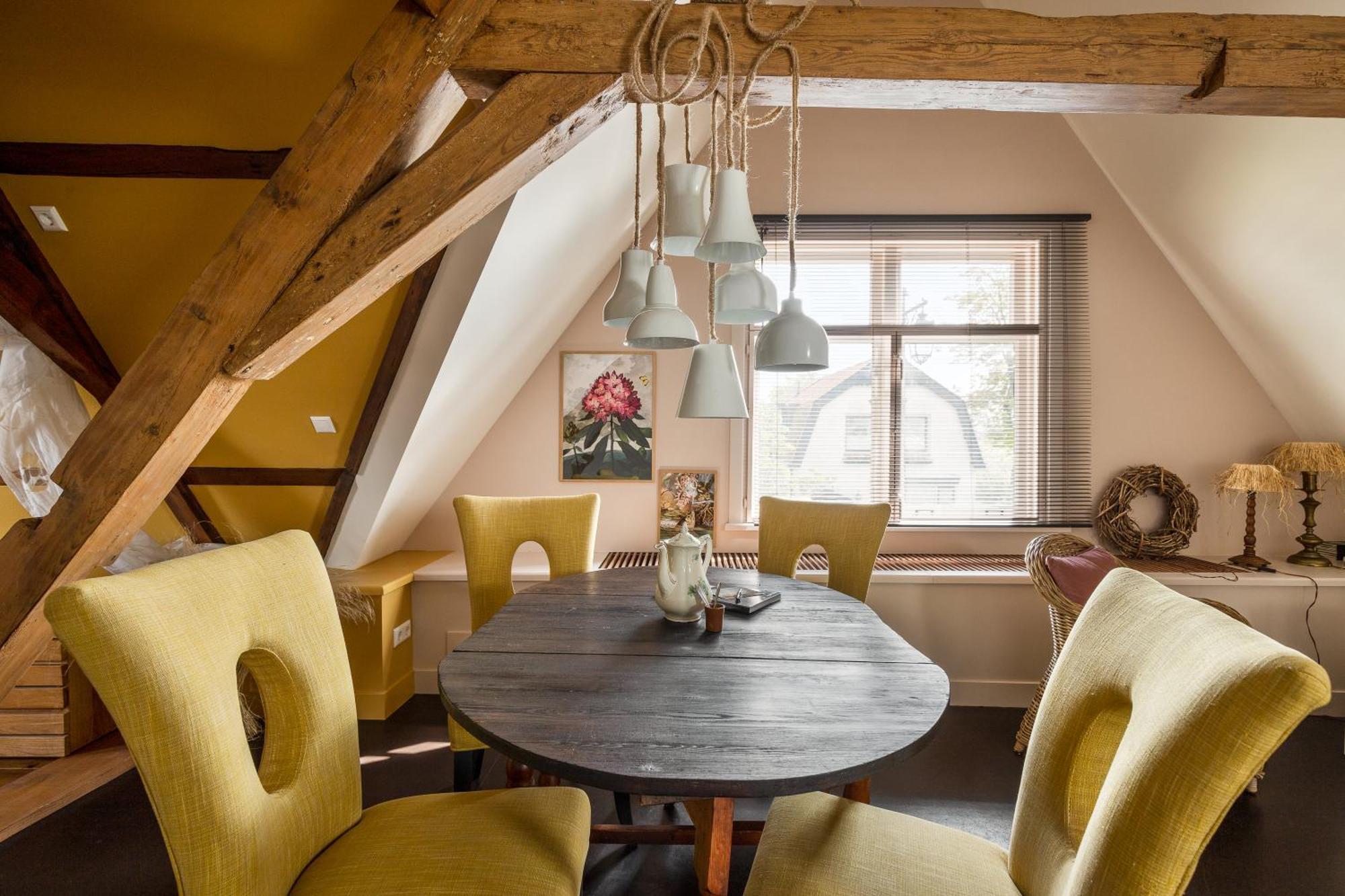 Boutique Hotel Jongwijs Westzaan Esterno foto